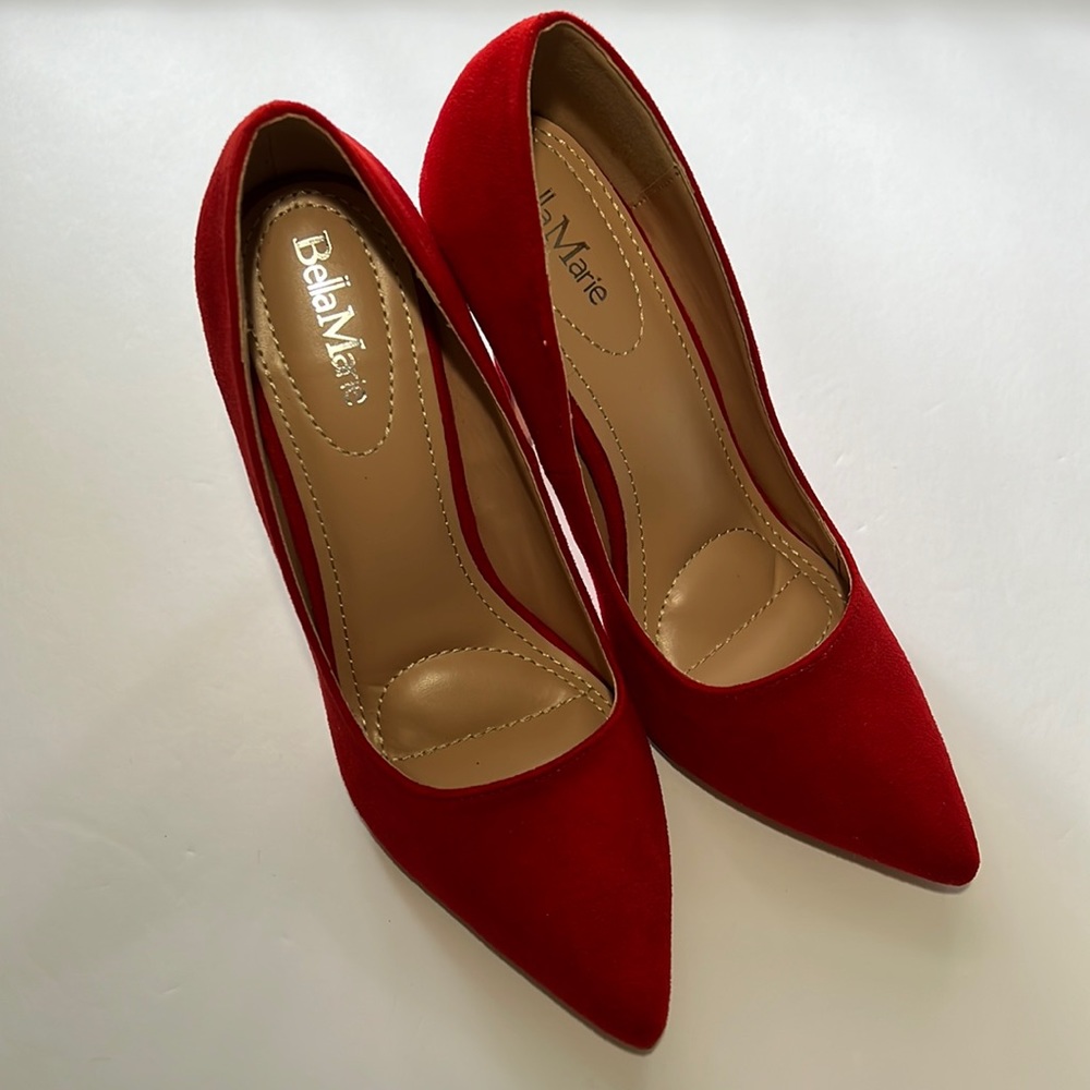 Bella Marie Pointy-Toe Red Pumps